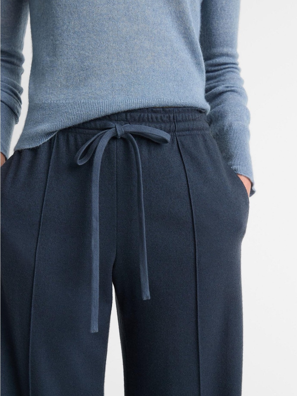 Vince Wool Blend Drawstring Pull On Pants Tide Stone NWOT Size S - Picture 2 of 7
